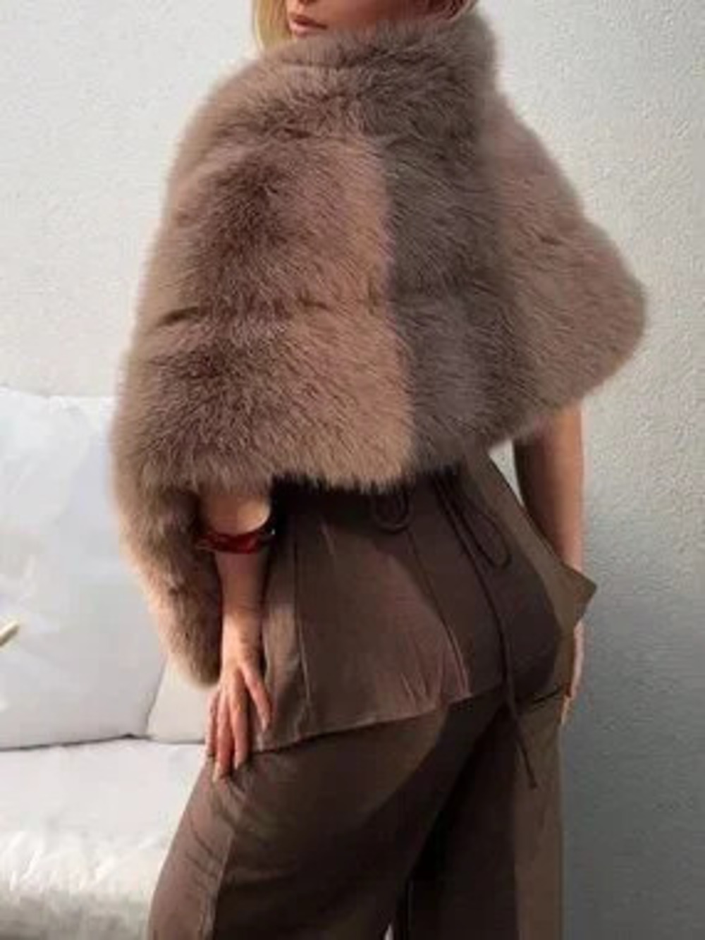 Camel Women's Faux Fox Fur Collar Elegant Shawl